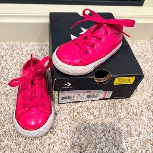 Converse Toddler Size 5 – Hot Pink Patent Leather – Chuck Taylor - EUC w/box